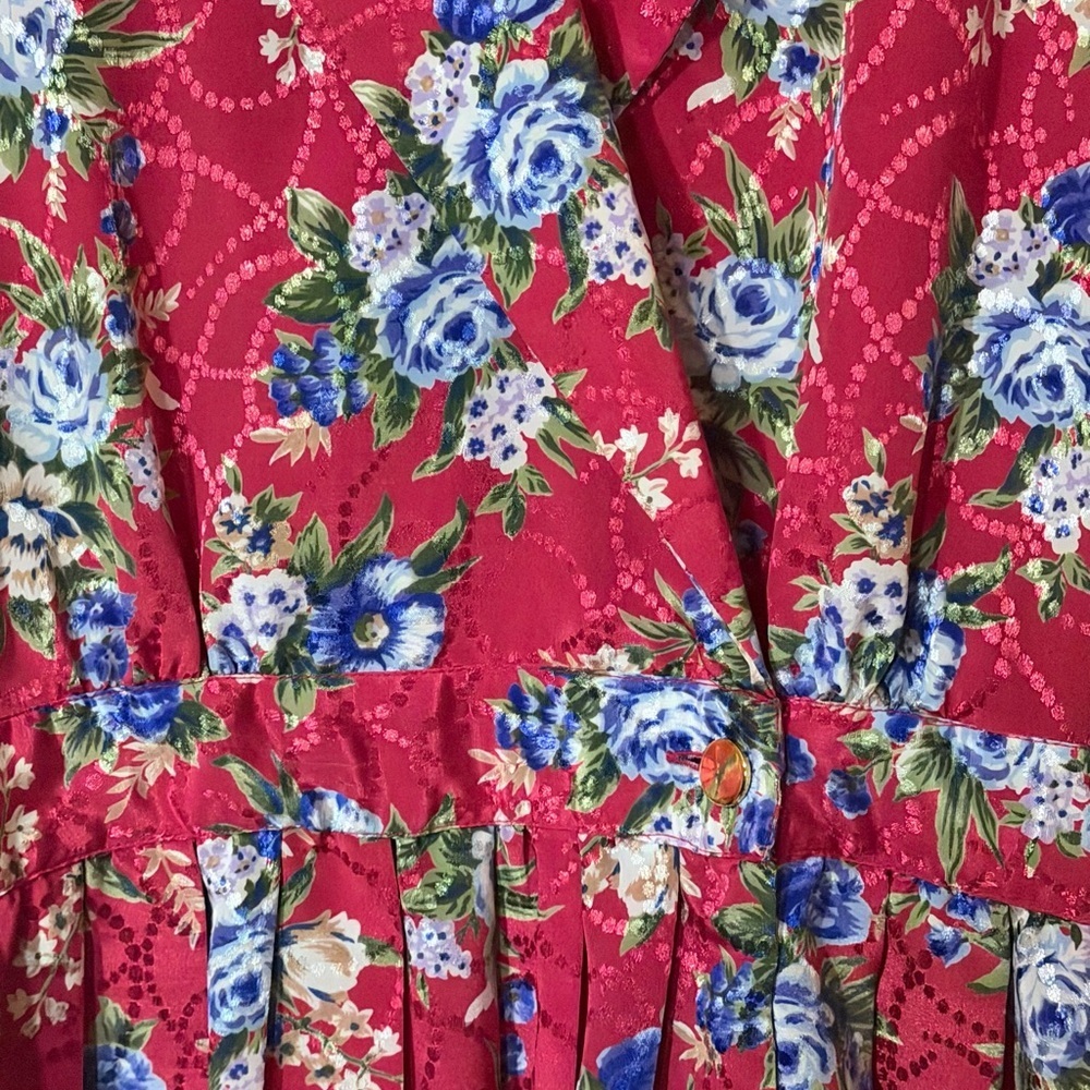 Maggy Boutique Red Floral Wrap Midi Dress - Picture 4 of 11